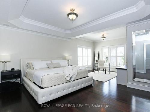 100 Woodland Hills Blvd, Aurora, ON - Indoor Photo Showing Bedroom