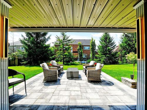 100 Woodland Hills Blvd, Aurora, ON - Outdoor With Deck Patio Veranda