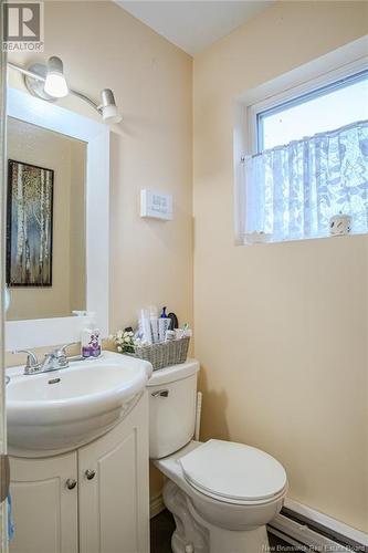 634 Leblanc Court, Saint John, NB - Indoor Photo Showing Bathroom