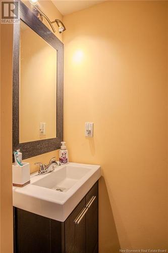 634 Leblanc Court, Saint John, NB - Indoor Photo Showing Bathroom