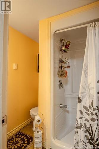 634 Leblanc Court, Saint John, NB - Indoor Photo Showing Bathroom