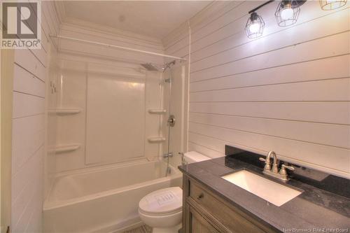 88 Edgett Avenue, Moncton, NB - Indoor Photo Showing Bathroom