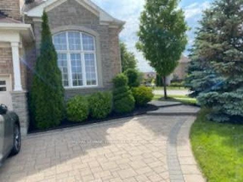 5484 Freshwater Dr, Mississauga, ON - Outdoor