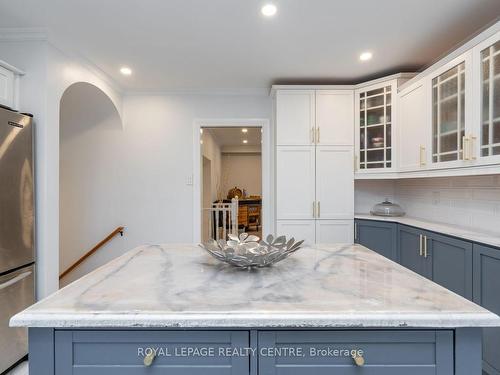 3572 Beechollow Cres, Mississauga, ON - Indoor Photo Showing Kitchen