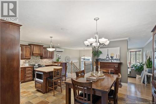 23 Desrosiers, Dieppe, NB - Indoor Photo Showing Dining Room