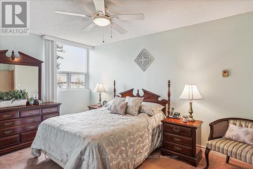 206 - 700 Dynes Road, Burlington, ON - Indoor Photo Showing Bedroom