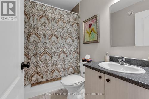 1616 Crimson Crescent, Kingston (City Northwest), ON - Indoor Photo Showing Bathroom