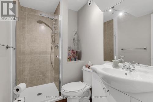 1616 Crimson Crescent, Kingston (City Northwest), ON - Indoor Photo Showing Bathroom