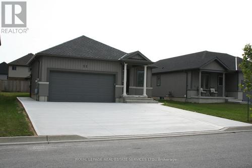 Lower - 22 Bounty Avenue, Thorold, ON - Outdoor With Facade