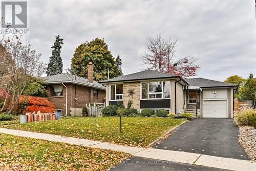 125 Renault Crescent, Toronto, ON - Outdoor With Facade