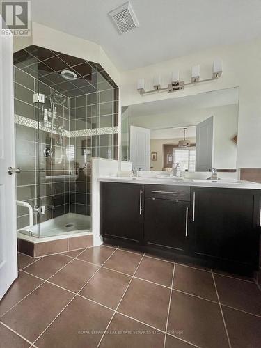 25 Rockman Crescent, Brampton, ON - Indoor Photo Showing Bathroom