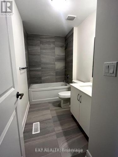 83 Bermondsey Way, Brampton, ON - Indoor Photo Showing Bathroom