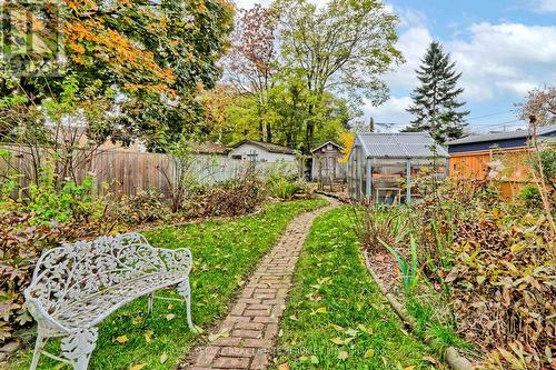 10 Smith Crescent, Toronto, ON - Outdoor