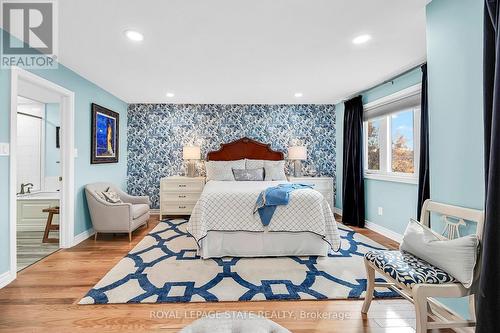 17 Sunters Court, Hamilton, ON - Indoor Photo Showing Bedroom