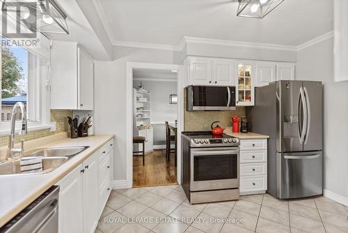 52 Windsor Drive, Brockville, ON - Indoor Photo Showing Kitchen With Double Sink