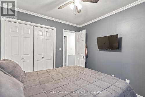 52 Windsor Drive, Brockville, ON - Indoor Photo Showing Bedroom