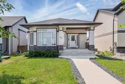 235 Lake Bend Road  Winnipeg, MB R3Y 0M5