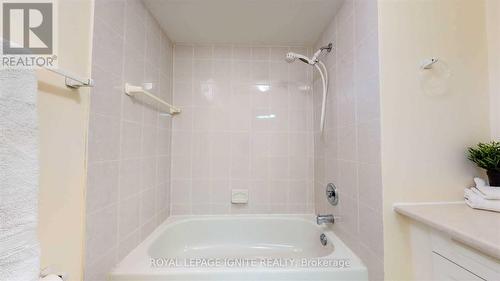 Bsmt - 5 Feeney Avenue, Toronto, ON - Indoor Photo Showing Bathroom