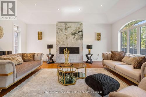 413 Coventry Hill Trail, Newmarket, ON - Indoor Photo Showing Living Room With Fireplace