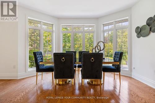 413 Coventry Hill Trail, Newmarket, ON - Indoor Photo Showing Dining Room