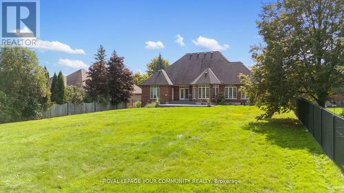 413 Coventry Hill Trail, Newmarket, ON - Outdoor