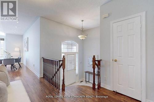 Main - 520 Stone Road, Aurora, ON - Indoor Photo Showing Other Room