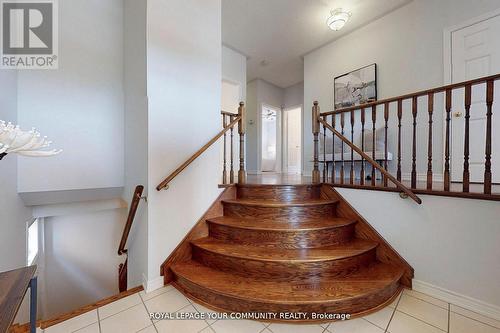 Main - 520 Stone Road, Aurora, ON - Indoor Photo Showing Other Room