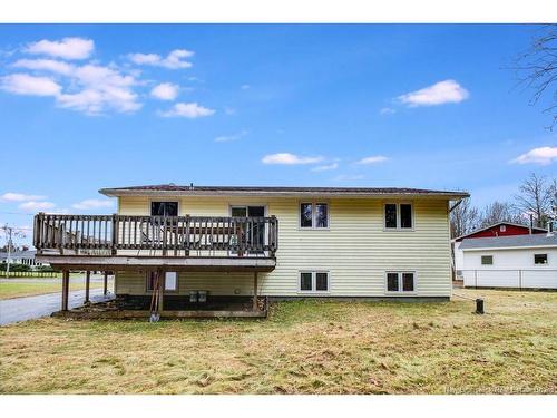 25 Howe Ave, Beaver Dam, NB 