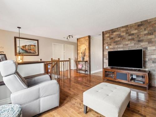 Salon - 371 Rue Davidson E., Gatineau (Gatineau), QC - Indoor Photo Showing Living Room