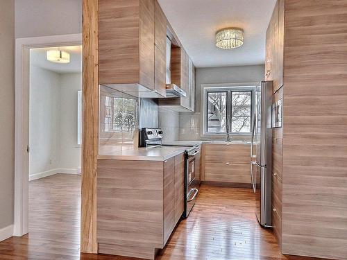 Kitchen - 211 Av. Dresden, Mont-Royal, QC - Indoor Photo Showing Kitchen