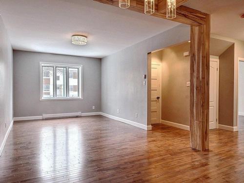 Dining room - 211 Av. Dresden, Mont-Royal, QC - Indoor Photo Showing Other Room