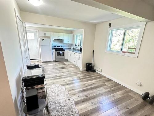 2326 Panorama View Dr, Nanaimo, BC - Indoor