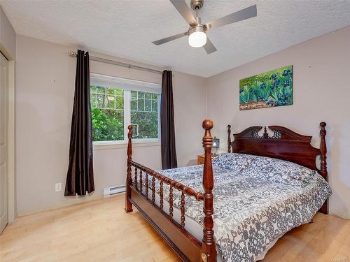 102-2844 Bryn Maur Rd, Langford, BC - Indoor Photo Showing Bedroom