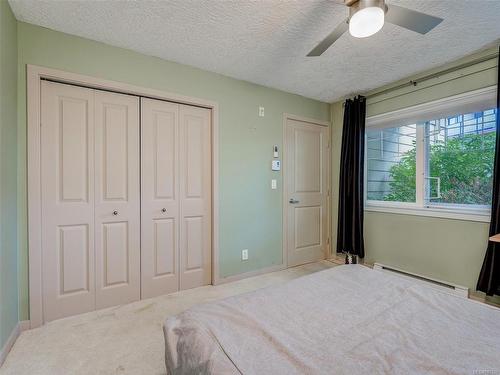 102-2844 Bryn Maur Rd, Langford, BC - Indoor Photo Showing Bedroom