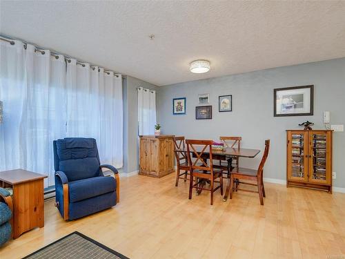 102-2844 Bryn Maur Rd, Langford, BC - Indoor Photo Showing Other Room