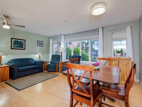 102-2844 Bryn Maur Rd, Langford, BC - Indoor