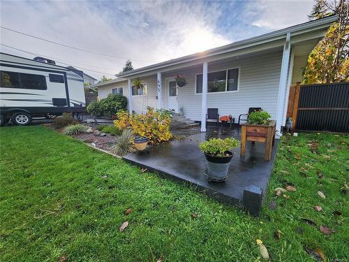 695 Evergreen Rd, Campbell River, BC 