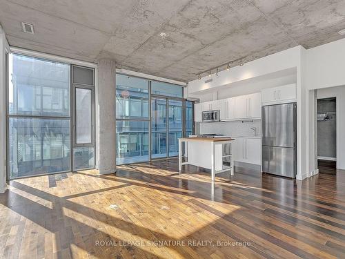 1305-25 Oxley St, Toronto, ON - Indoor Photo Showing Kitchen