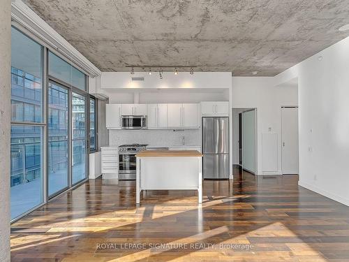 1305-25 Oxley St, Toronto, ON - Indoor Photo Showing Kitchen