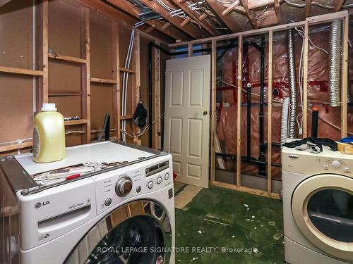 47 Acorn Cres, Wasaga Beach, ON - Indoor Photo Showing Laundry Room