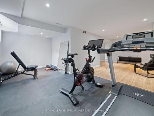 1116 Houston Dr, Milton, ON - Indoor Photo Showing Gym Room