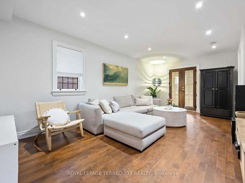 60 Bushey Ave, Toronto, ON - Indoor Photo Showing Living Room