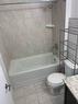 312-2490 Old Bronte Rd W, Oakville, ON  - Indoor Photo Showing Bathroom 