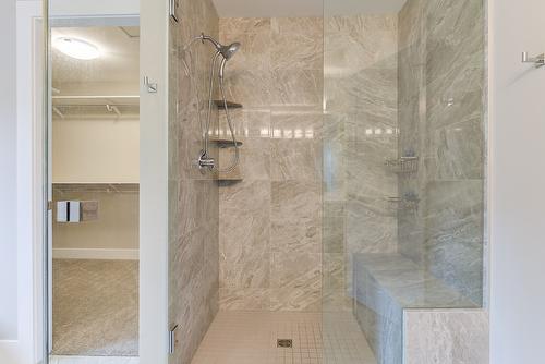 788 Acadia Street, Kelowna, BC - Indoor Photo Showing Bathroom