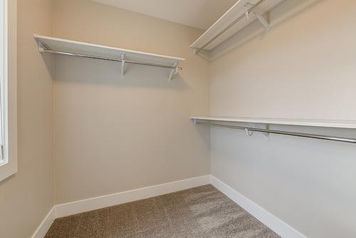 788 Acadia Street, Kelowna, BC - Indoor With Storage