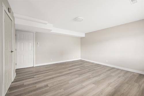 278 Temple Court, Kelowna, BC - Indoor Photo Showing Other Room