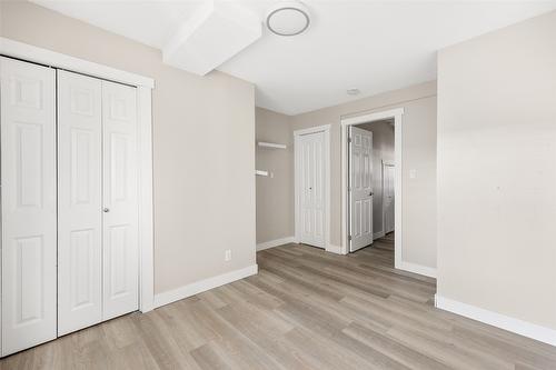 278 Temple Court, Kelowna, BC - Indoor Photo Showing Other Room