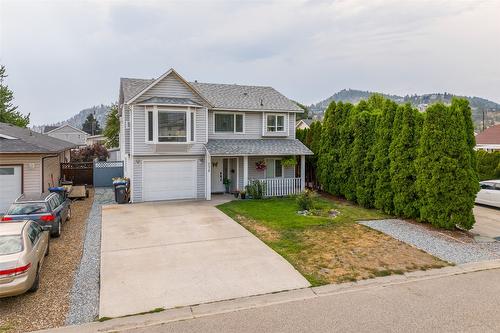 278 Temple Court, Kelowna, BC - Outdoor With Facade