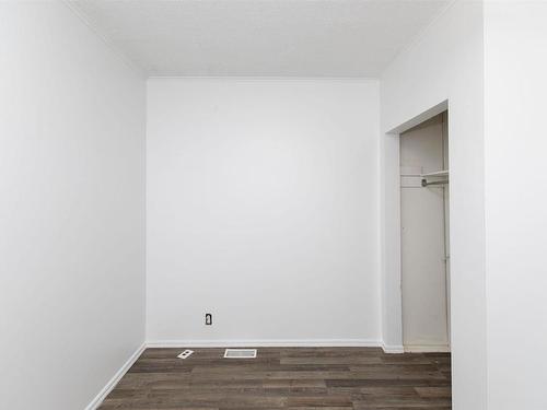 126 Amelia Street E, Thunder Bay, ON - Indoor Photo Showing Other Room