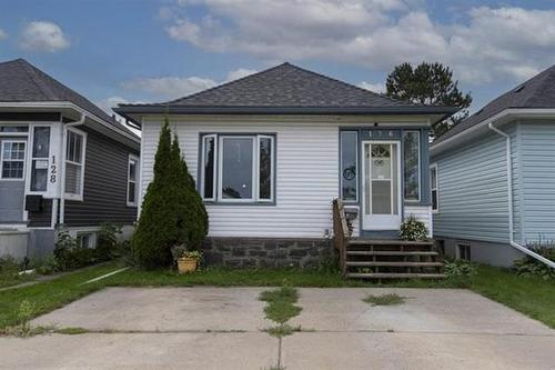 126 Amelia Street E, Thunder Bay, ON - Outdoor With Facade